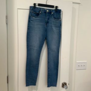 Good American women’s jeans. Size 12/31.